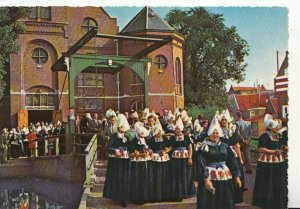 The Netherlands Postcard - Volendam - Ref TZ5404