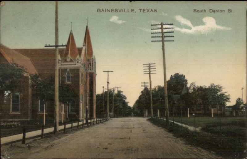 Gainesville TX South Denton St. c1910 Postcard 