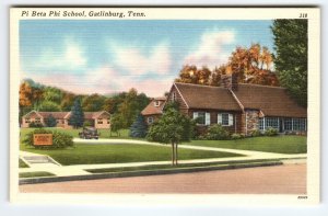 Pi Beta Phi School Building Gatlinburg Tennessee Postcard Linen Unposted Vintage