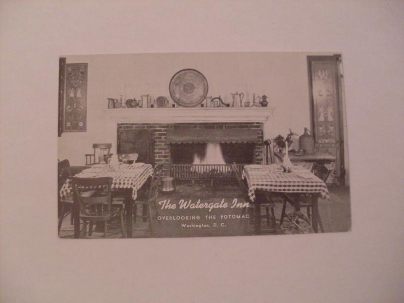 pre-1970 WATERGATE INN RESTAURANT Washington DC Postcard y6146-12