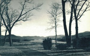 USA New York Hudson View looking South from the Lawn Vintage Postcard 03.18