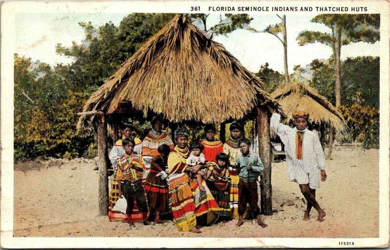 Postcard FL Florida Seminole Indians and Thatched Huts Native Americana 1932 L4