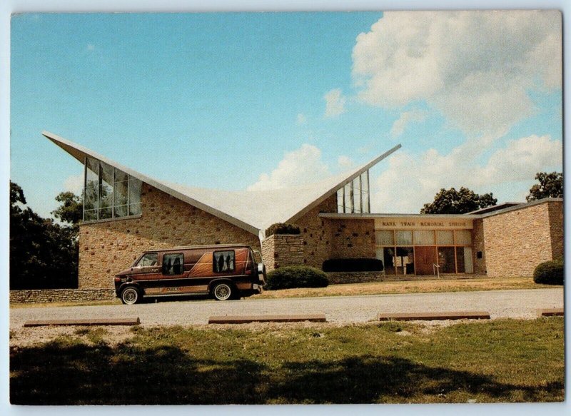 c1960 Florida Missouri MO Postcard Mark Twain Memorial Shrine Building Unposted