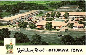 Postcard HOTEL SCENE Ottumwa Iowa IA AJ0556