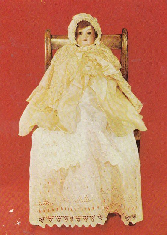 Toy Doll Dressed By Queen Victoria Dressmaker During WW1 Suffolk Postcard