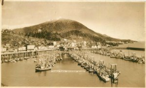 Postcard RPPC Alaska Ketchikan Thomas Basin Boats 23-8139