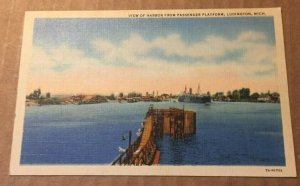 VINTAGE .01 LINEN POSTCARD UNUSED HARBOR FR. PASSNEGER PLATFORM LUDINGTON  MICH.