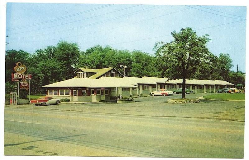 Nashville TN Key Motel Telephone Booth Old Cars Sign Postcard