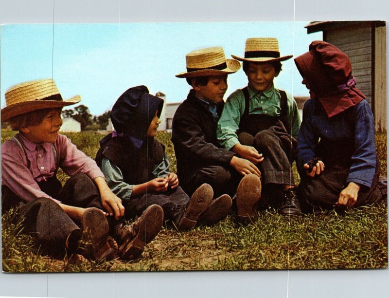 Leb Wohl PA Dustch Country Pennsylvania Amish Children Postcard VTG UNP Vintage 