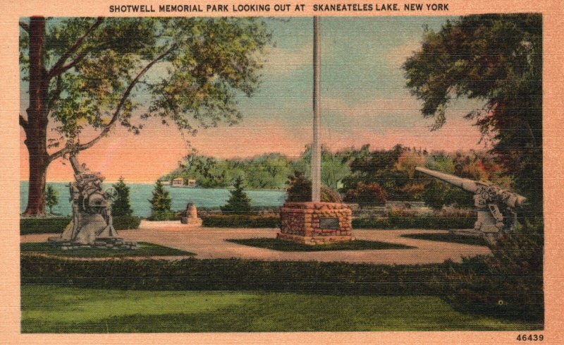 Vintage Postcard Shotwell Memorial Park Looking Out Skaneateles Lake New York NY 