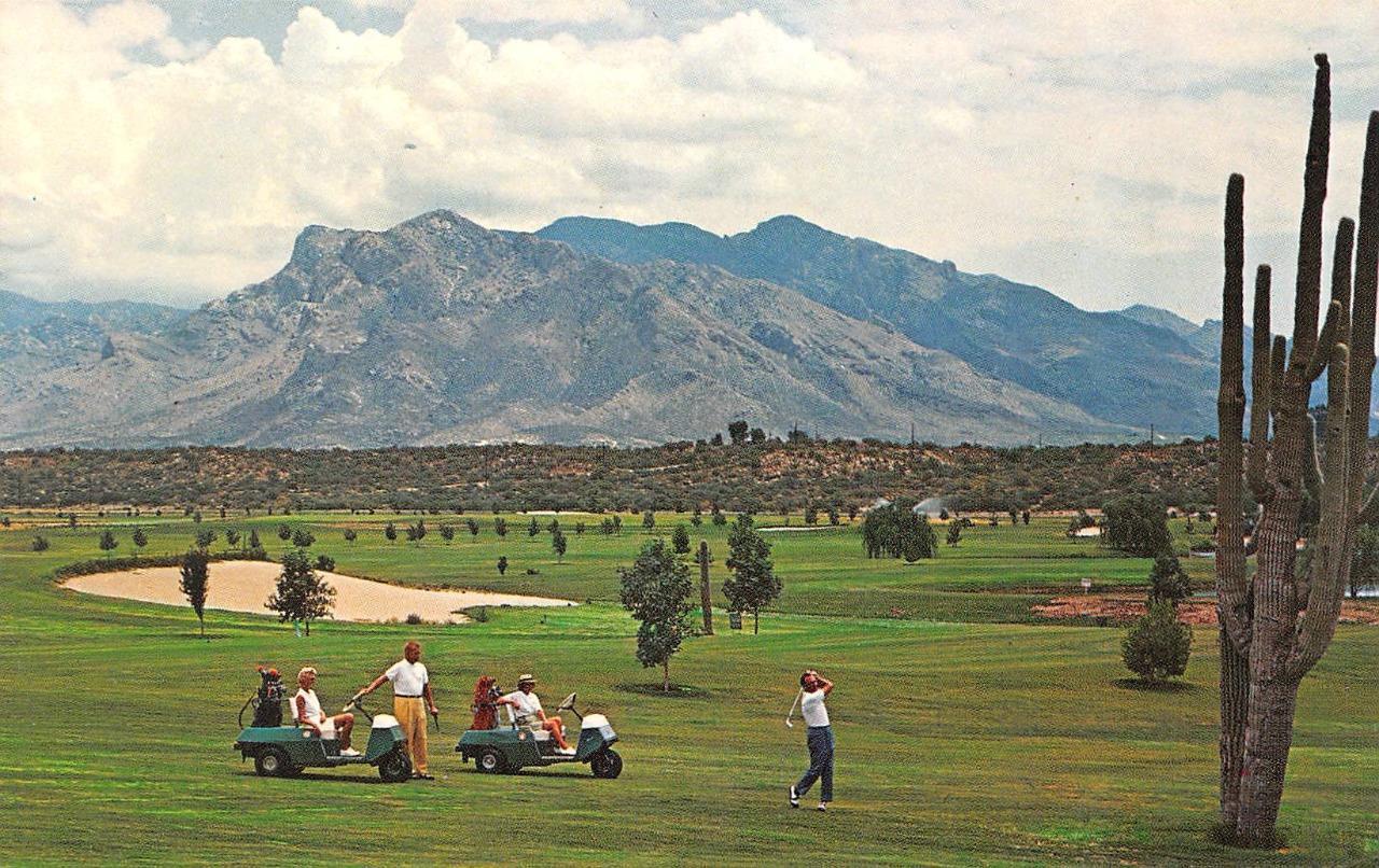 Tucson, AZ Arizona TUCSON NATIONAL GOLF CLUBESTATES GolfersCarts
