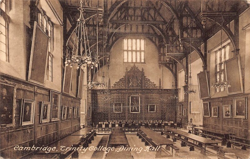 B183 England 1936 Cambridge Trinity College Dining Hall vintage postcard