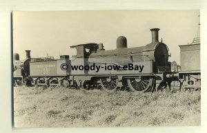 ry697 - Southern Railway Engine no 551 at Eastleigh in 1932 - postcard