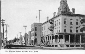 Webster City Iowa~Des Moines Street~Willson House Hotel~Stores~1912 B&W Postcard 