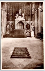 Postcard - The Unknown Warrior's Grave, Westminster Abbey - London, England