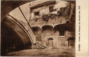 CPA VITERBO Cortile del Palazzo dei Farnesi ITALY (545707)