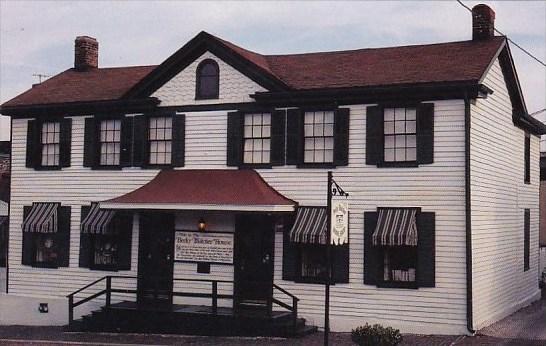 The Becky Thatcher House In Hannibal Missouri