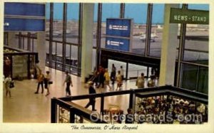 Ck 353 Concourse And News Stand O'Hare International Airport, Chicago, IL USA...