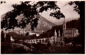 La Bsilique,Lourdes,France BIN