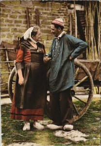 CPM Groupe Regionaliste Bressan de Louhans - Costume d'un Couple (1190052)