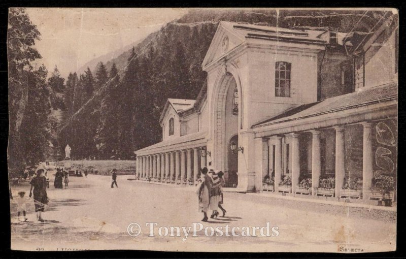 Luchon La Reine des Pyrenees