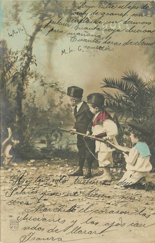 Postcard C-1910 Children Team rabbit hunting rifle hand color tint TP24-3077