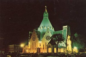 Canada - The Basilica-Santuaire National de Notre Dame - Oblate Fathers of Ma...