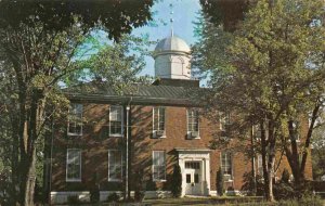 Dickson County Court House Charlotte Tennessee postcard