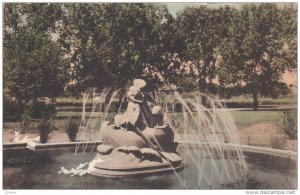 DENVER, Colorado, 1900-1910's; Wynken, Blinken And Nod Statue