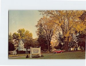 Postcard The Orchards Motor Court Williamstown Massachusetts USA