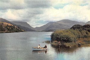 uk44493 llyn padarn and snowdon caernarvonshire wales uk