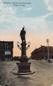 North Dakota Fargo Broadway Square and Fountain Curteich