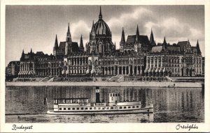 Hungary Budapest Parliament Building Vintage Postcard 09.47