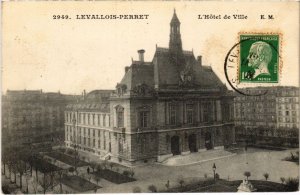 CPA Levallois Perret Hotel de Ville (1311032)