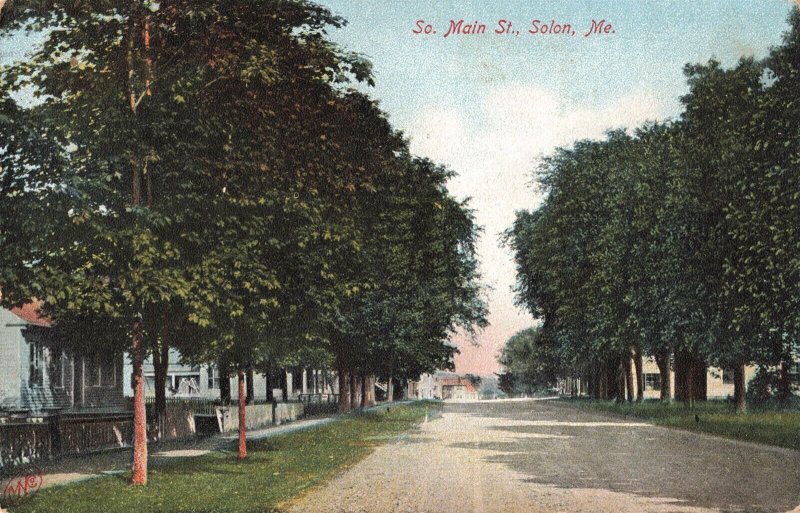 c.1909 South Main Street Solon Maine Postcard 2R4-209 