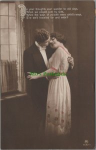 Romance Postcard - Loving Couple in an Embrace RS28151