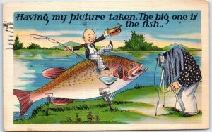 Postcard - Having my picture taken. The big one is the fish. - Comic Art Print