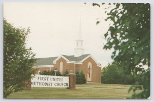 Plymouth Michigan~First United Methodist Church of Plymouth~1960s Postcard