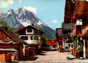 Germany Garmisch-Partenkirchen Die Fruehlingstrasse