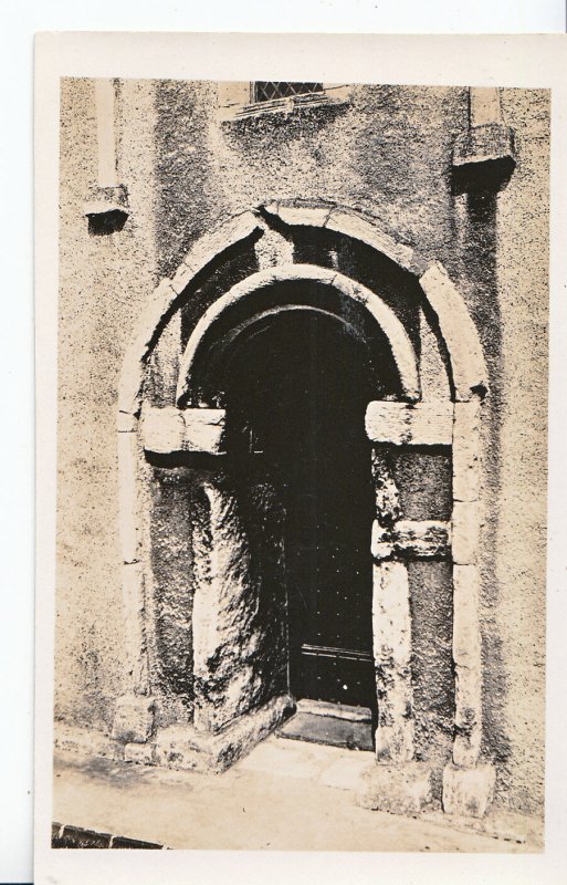 Northamptonshire Postcard - Earls Barton Church - Old Door   MB1277