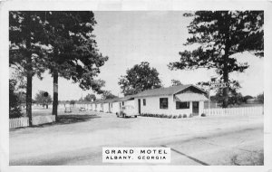 J53/ Albany Georgia Postcard c1940s Grand Motel Roadside  24