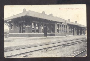 BELOIT KANSAS MISSOURI PACIFIC RAILROAD DEPOT TRAIN STATION VINTAGE POSTCARD