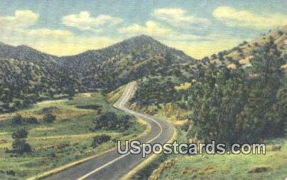 Highway US 66, Sandia Mountains in Albuquerque, New Mexico