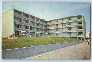 1960 Rehoboth Beach Delaware Postcard Atlantic Sands Motel Boardwalk Avenue