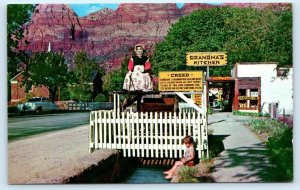 SPRINGDALE, Utah UT ~ Roadside GRANDMA'S KITCHEN Gift Shop c1960s  Postcard