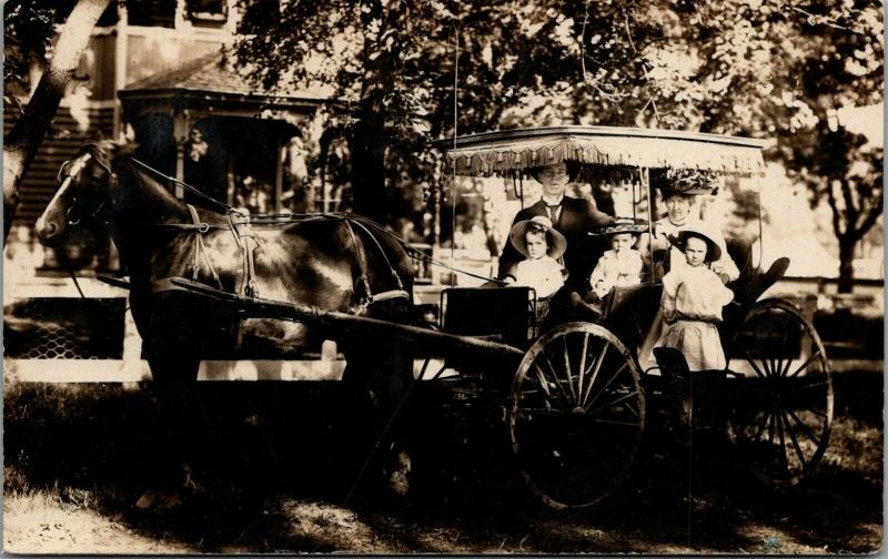 Lexington Nebraska~EM & EH Pardee & 3 Kids in Surry w/ Fringe on Top~1911 RPPC 