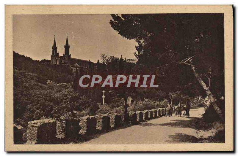 Old Postcard St Michel De Frigolet L & # 39Abbaye If Cache behind pine trees ...