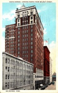 Iowa Des Moines Sixth Avenue Looking North From Walnut Street 1942 Curteich