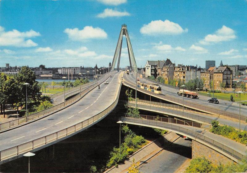 GG13925 Koeln am Rhein Severinsbruecke Auto Tram Cars Bridge River Panorama