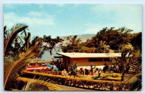 KIHEI, Maui Hawaii HI ~ Roadside LIHI KAI COTTAGES Apartments c1960s Postcard